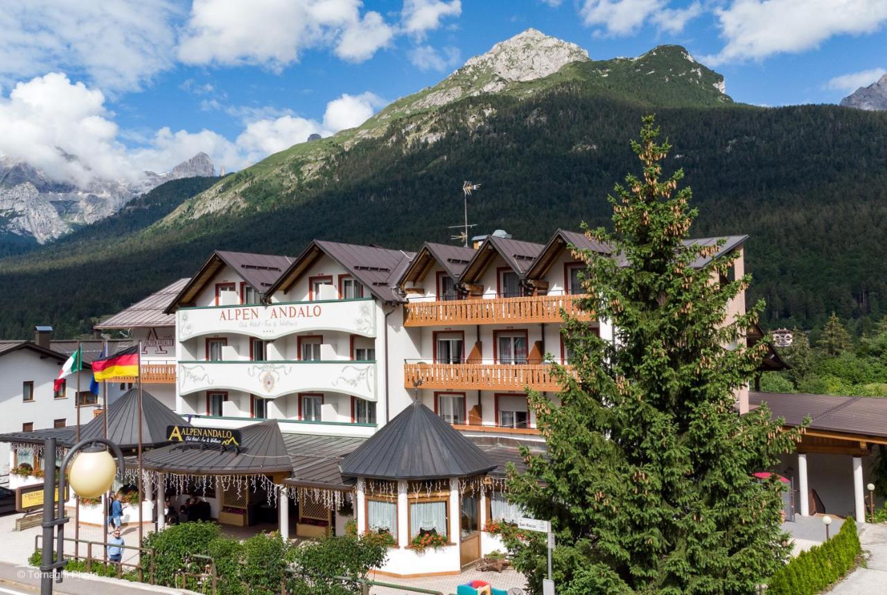 Hotel Alpen Andalo Eksteriør billede