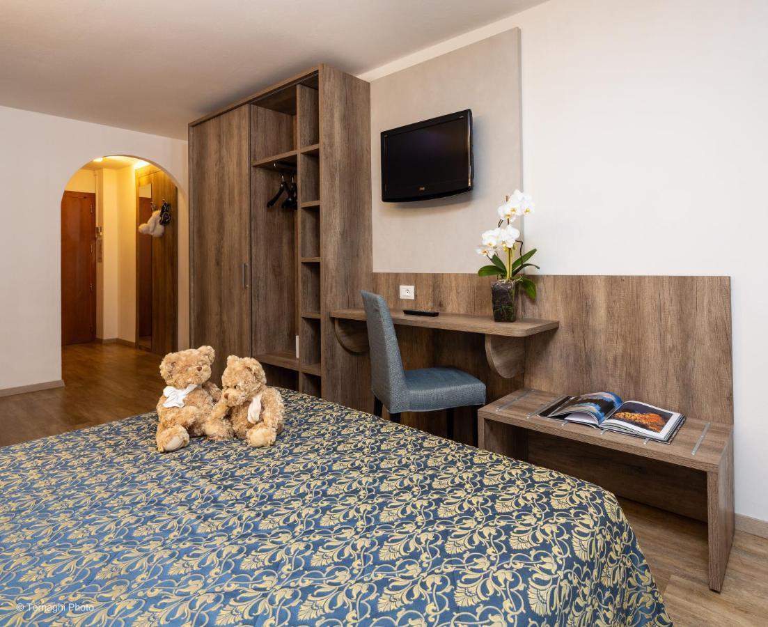 Hotel Alpen Andalo Eksteriør billede