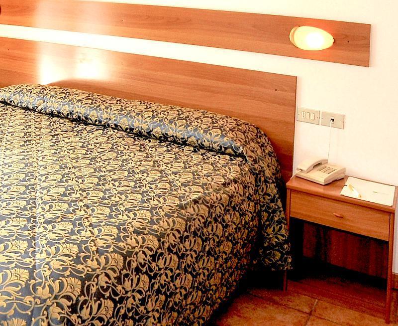 Hotel Alpen Andalo Eksteriør billede