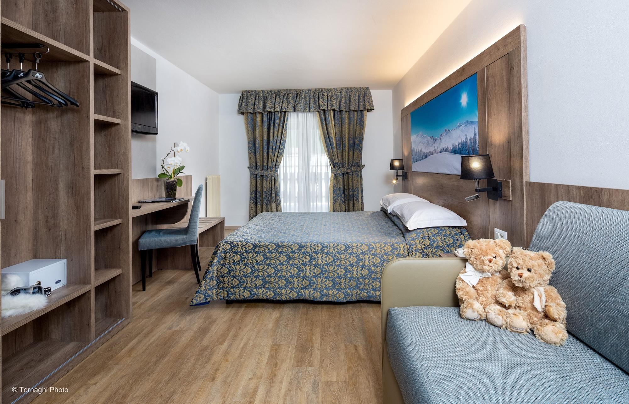Hotel Alpen Andalo Eksteriør billede